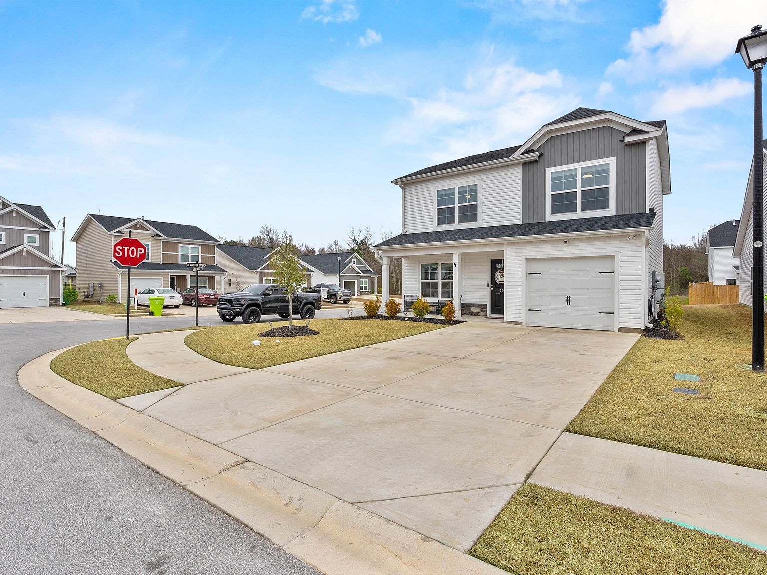 401 Middlebury Ln Hopkins, SC 29061 - Thumbnail 4