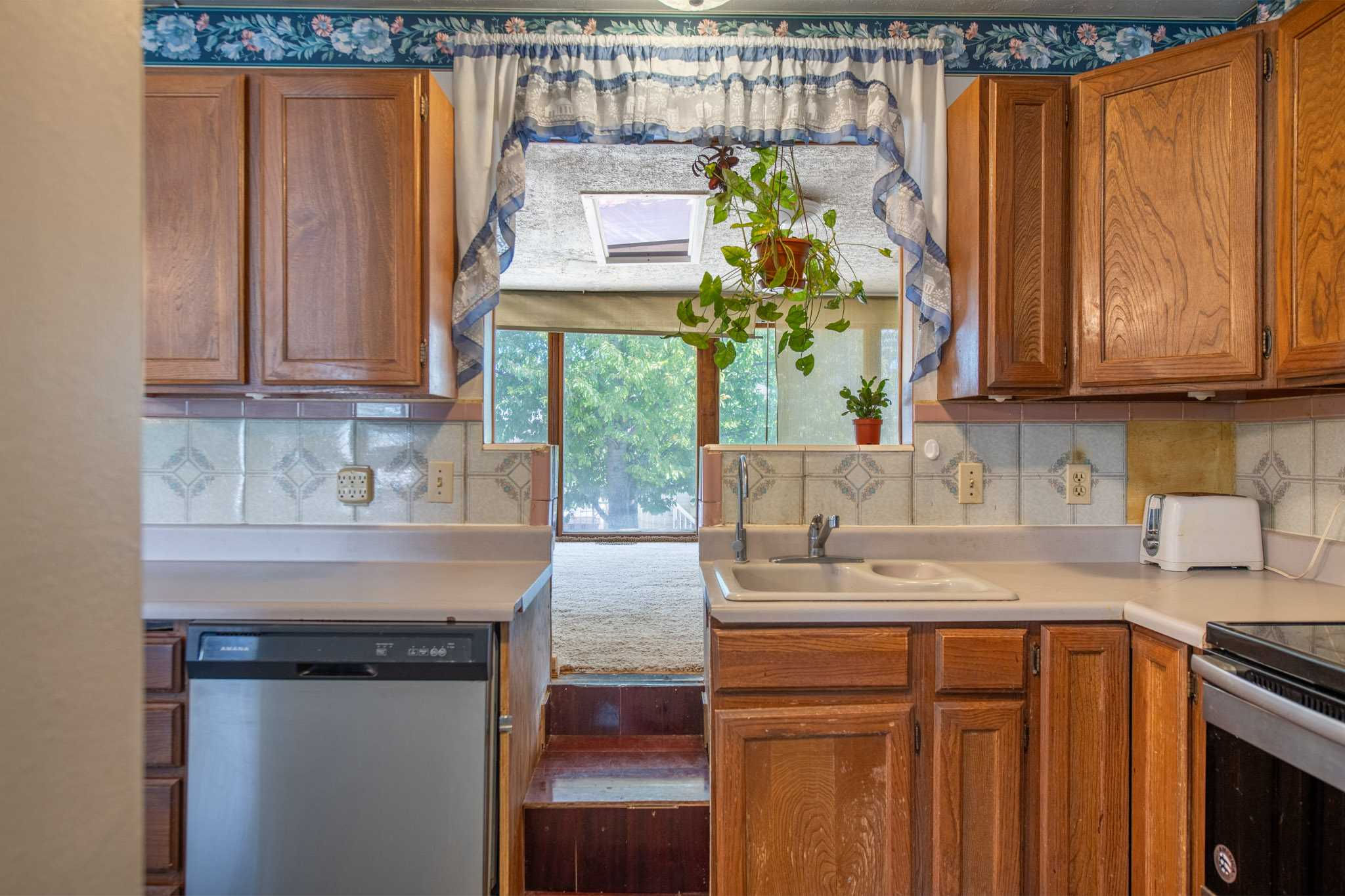 4829 Heath Avenue, Kearns, UT, USA, 84118 - Thumbnail 4