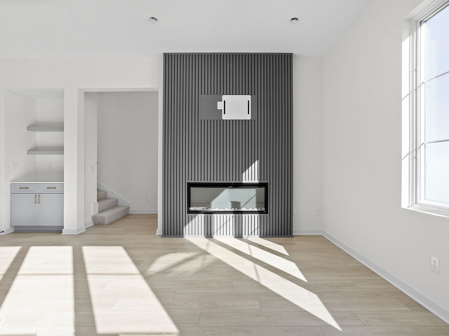 1675 Coach Dr Westfield, IN 46074 - Thumbnail 4