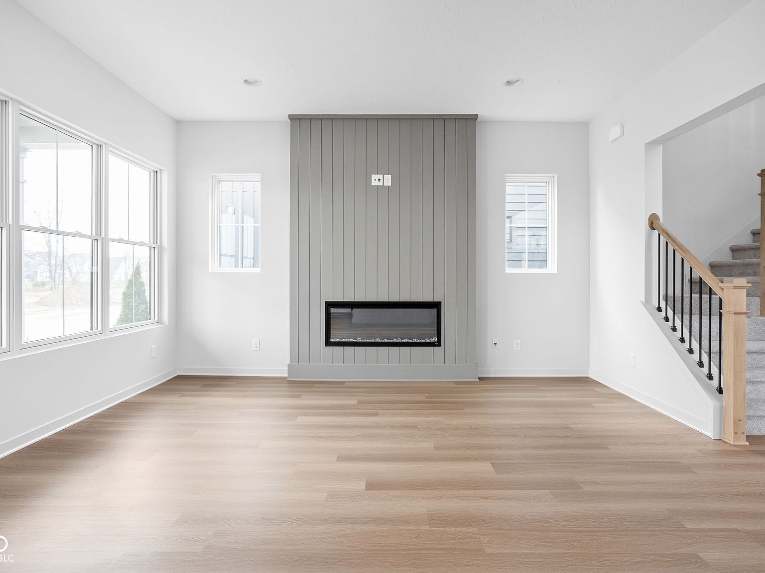 1654 Delmonte Rail Dr Westfield, IN 46074 - Thumbnail 4