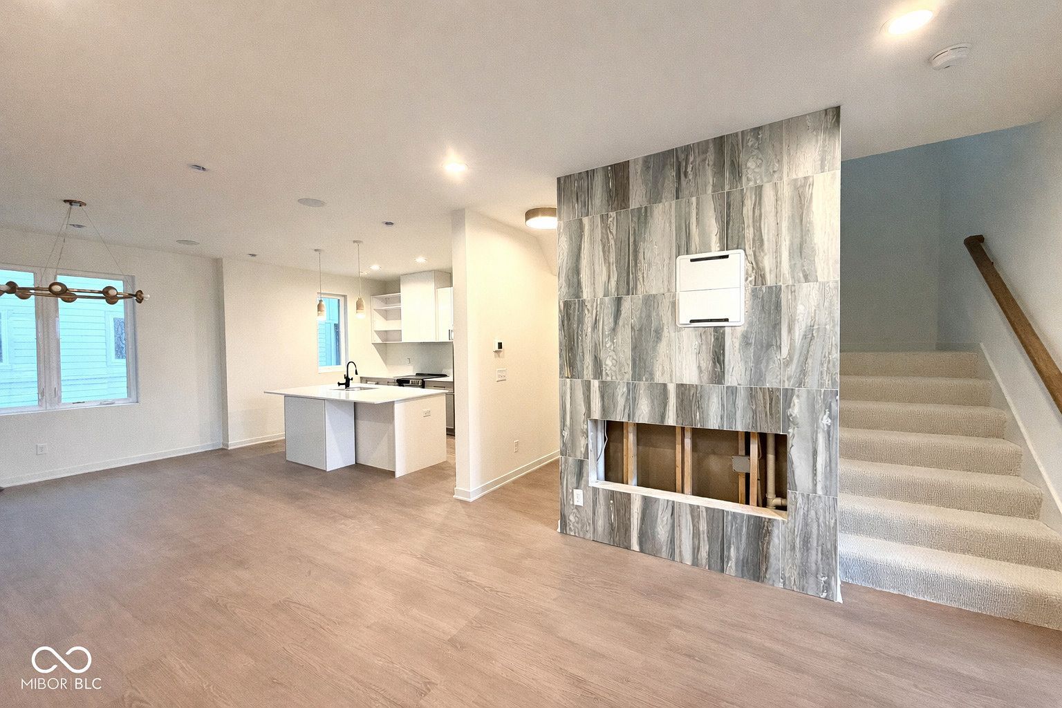 17448 Carrier Dr Westfield, IN 46074 - Thumbnail 4