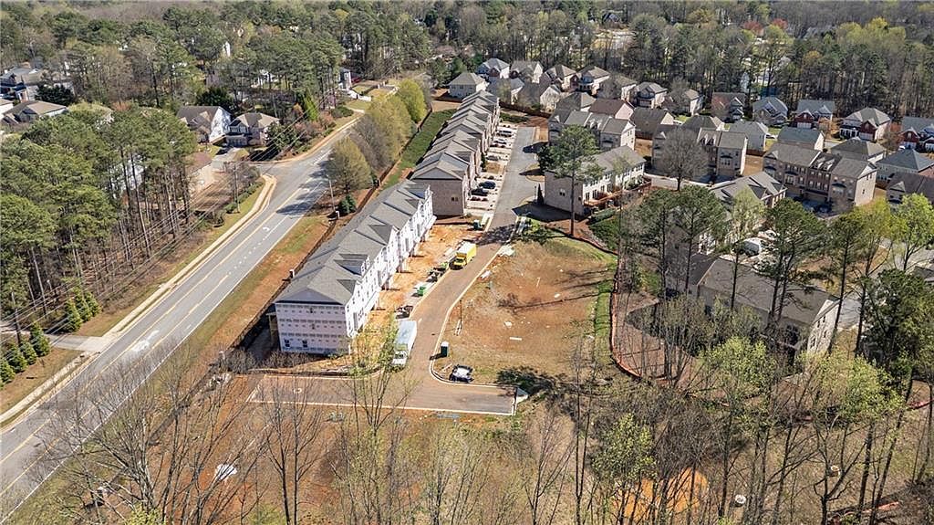 2739 Hallwood Ln Suwanee, GA 30024 - Thumbnail 4