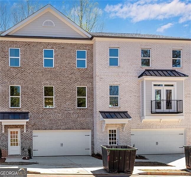 2737 Hallwood Ln Suwanee, GA 30024 - Thumbnail 4