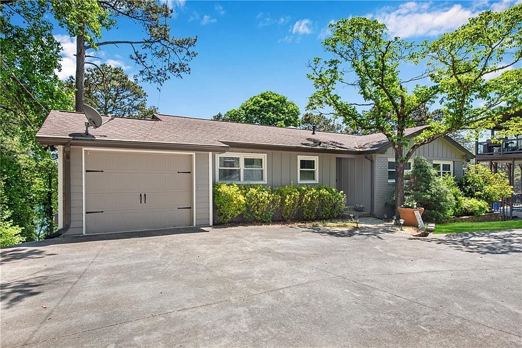 6275 Woodlake Dr Buford, GA 30518 - Thumbnail 4