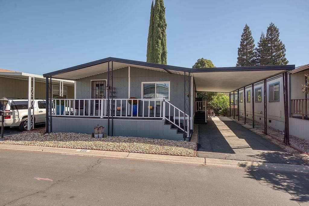 107 Schooner Ln Modesto, CA 95356 - Thumbnail 4