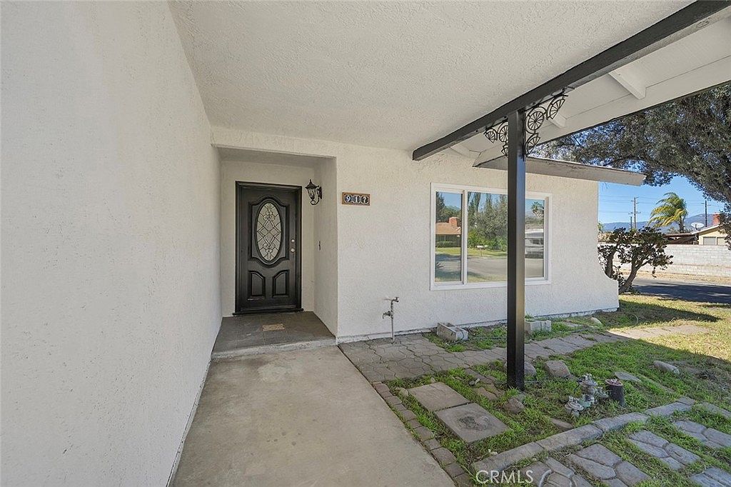 917 Renee St Redlands, CA 92374 - Thumbnail 4