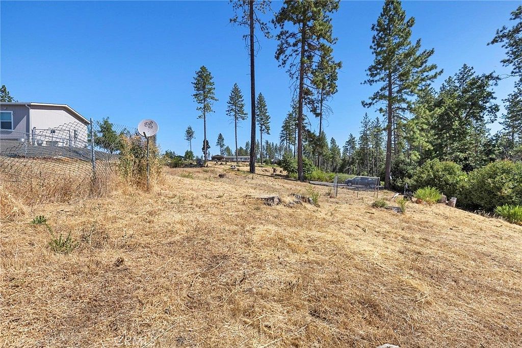 1700 Bandtail Ln #3 Paradise, CA 95969 - Thumbnail 4