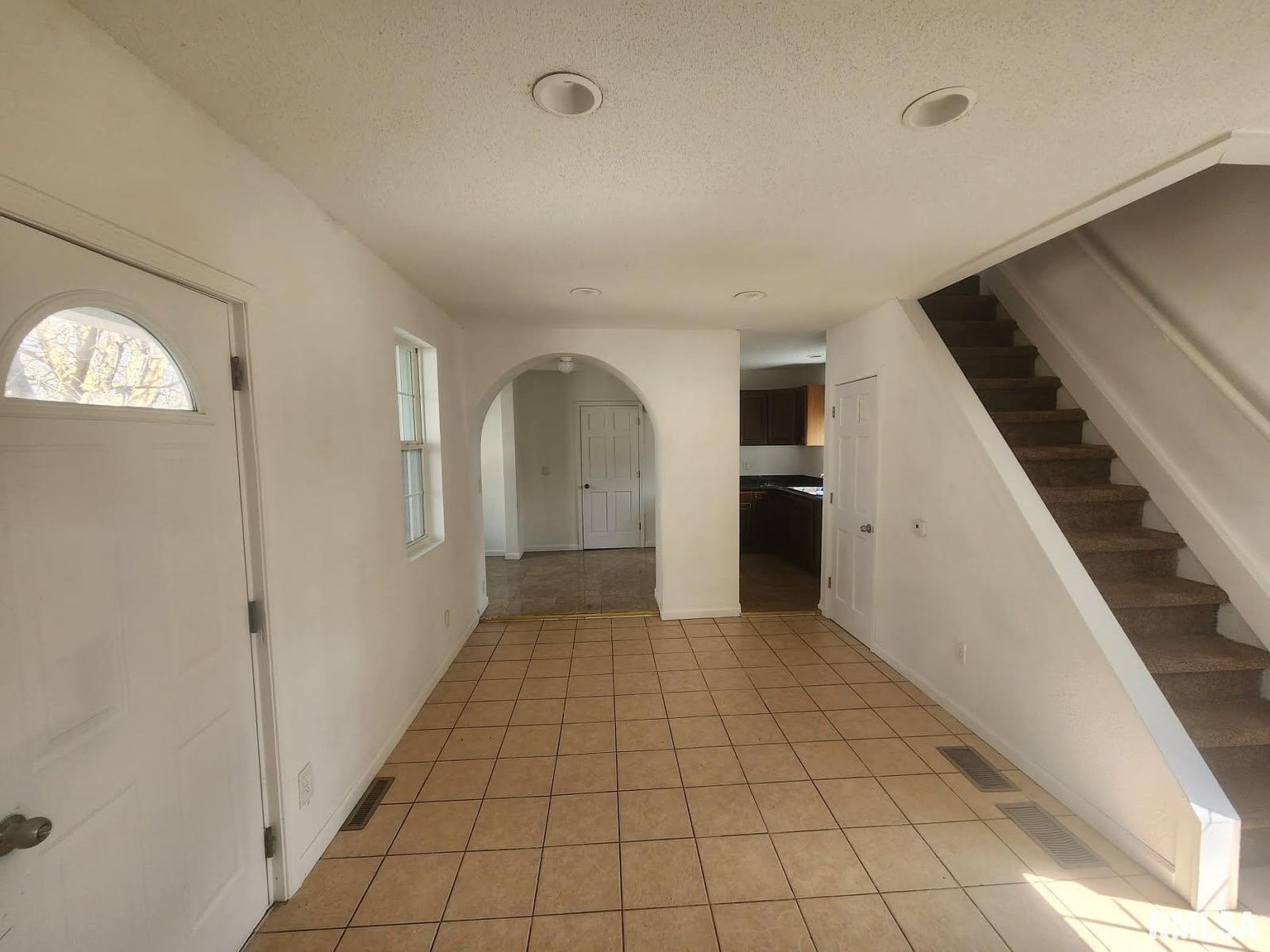 218 Ross St Kewanee, IL 61443 - Thumbnail 4