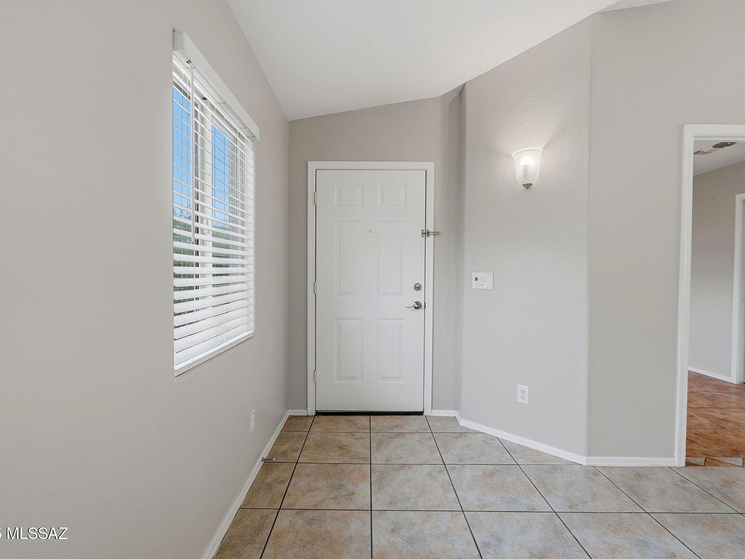 8244 S Lost Mountain Rd Tucson, AZ 85747 - Thumbnail 4