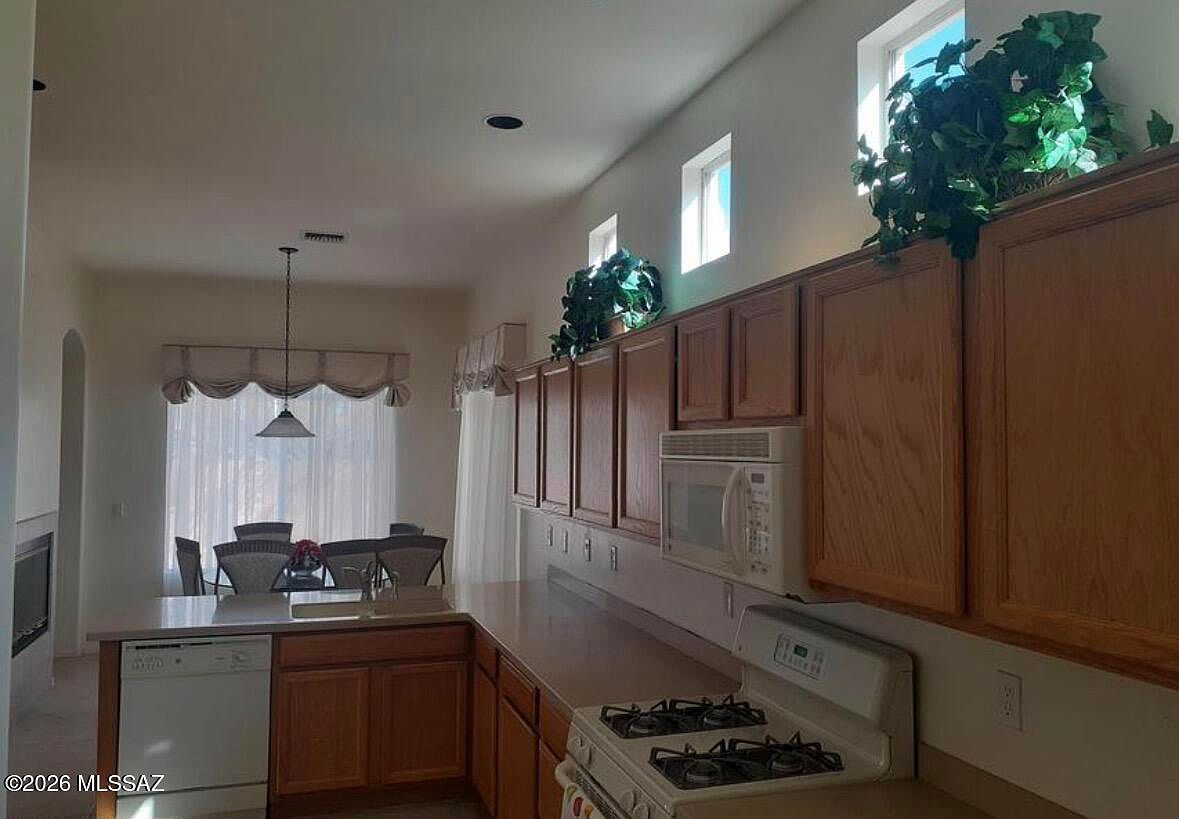 407 Via Capri Rio Rico, AZ 85648 - Thumbnail 4