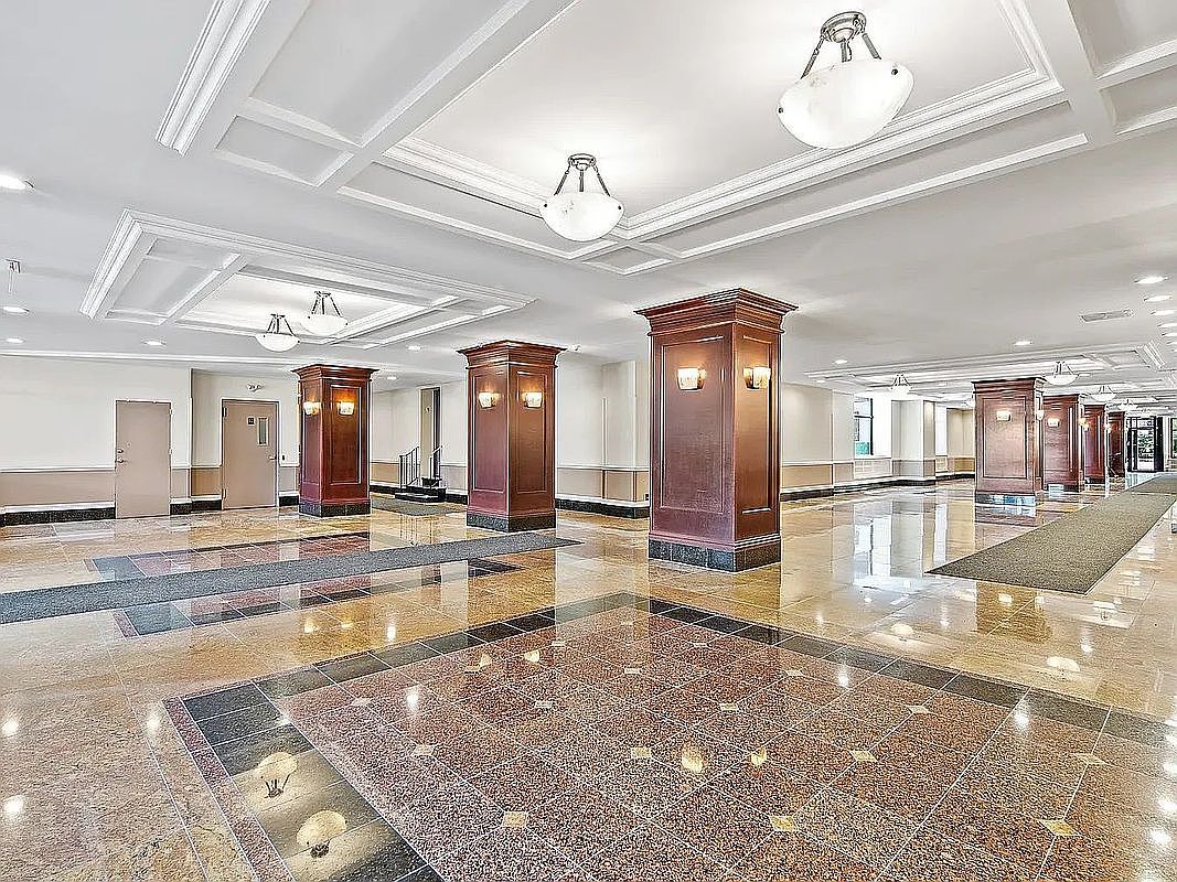 1213 Avenue C39 Brooklyn, NY 11235 - Thumbnail 4