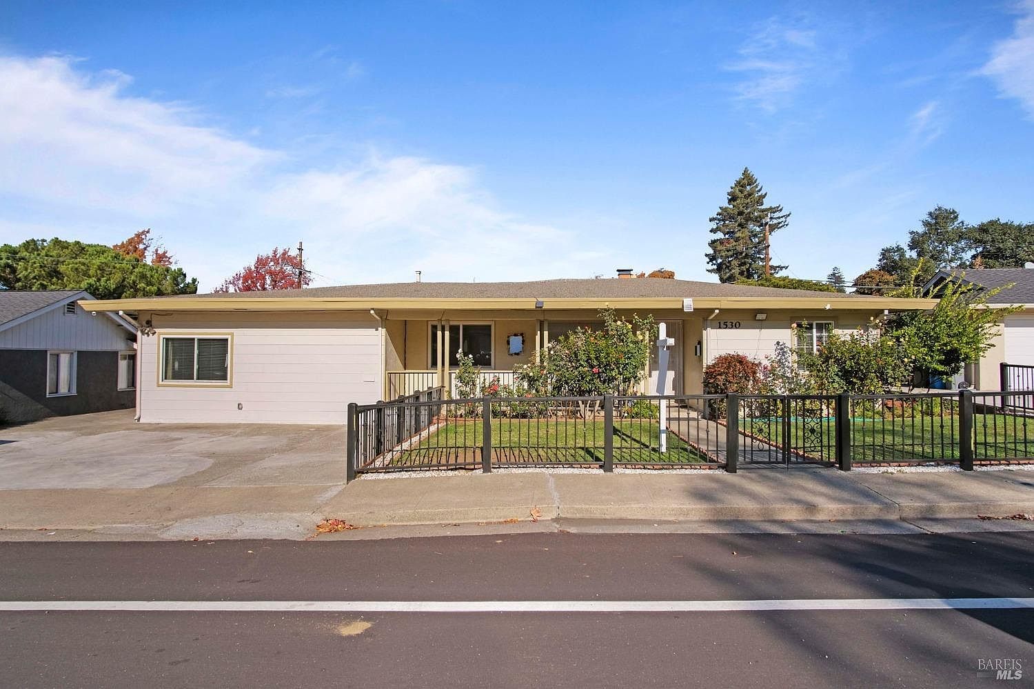 1530 Redwood St Vallejo, CA 94590 - Thumbnail 4