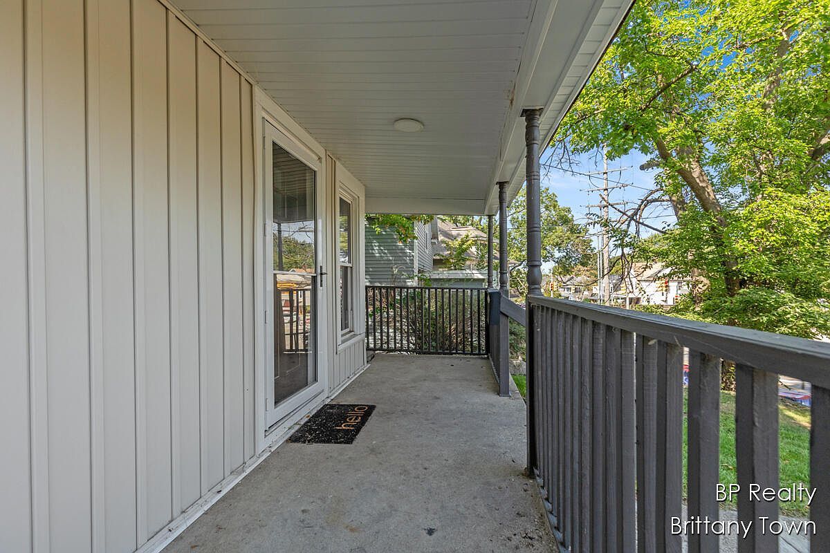 310 Sweet St NE Grand Rapids, MI 49505 - Thumbnail 4