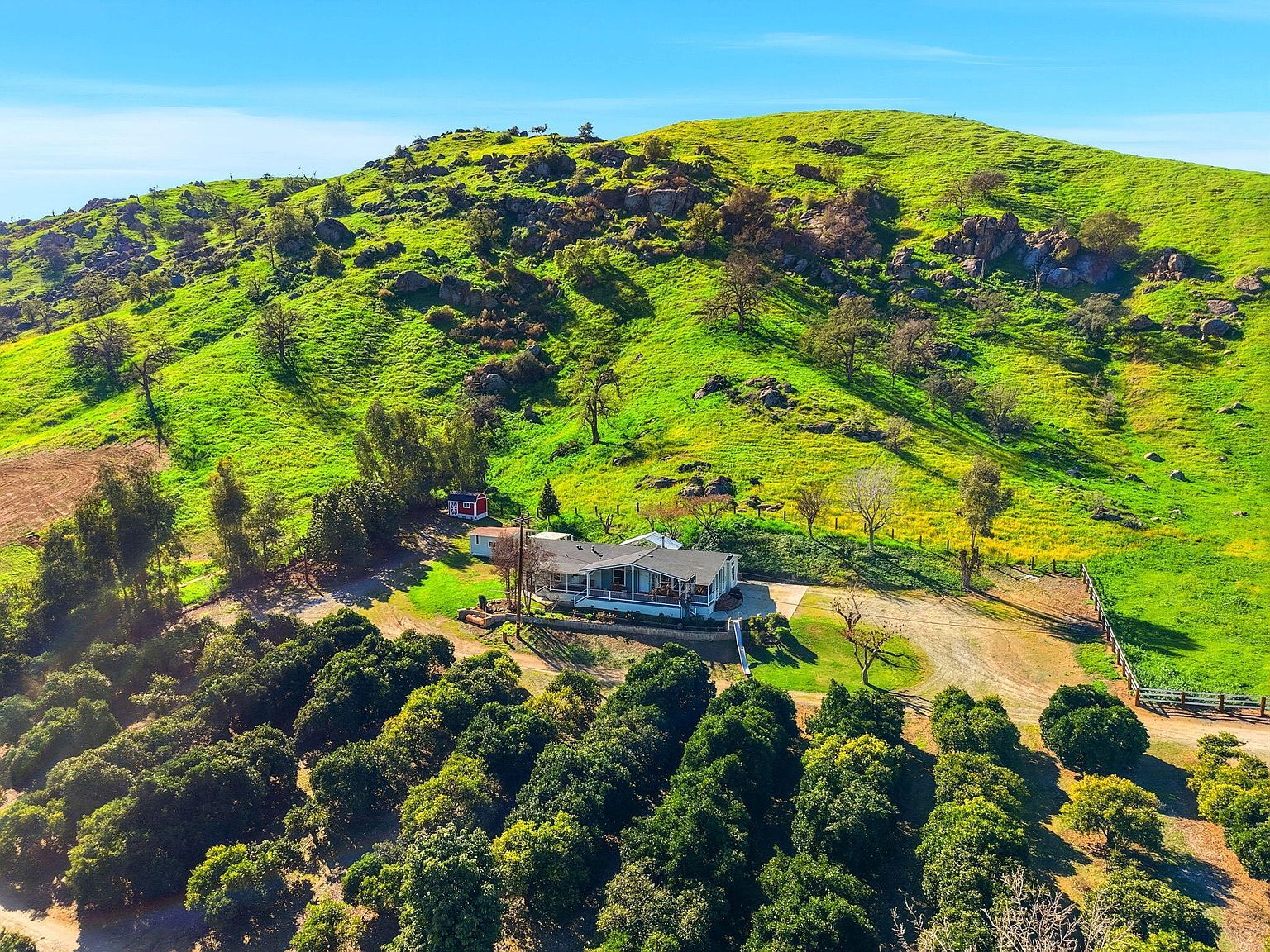 31967 Sierra Dr Lemon Cove, CA 93244 - Thumbnail 4