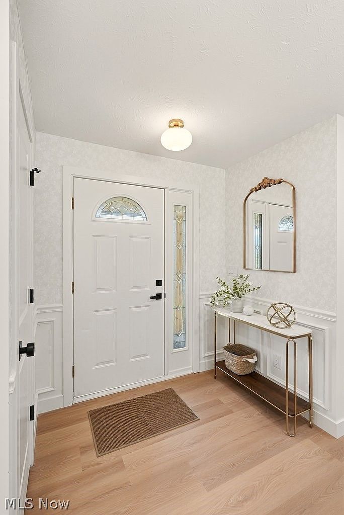 7572 Scenicview Dr Independence, OH 44131 - Thumbnail 4