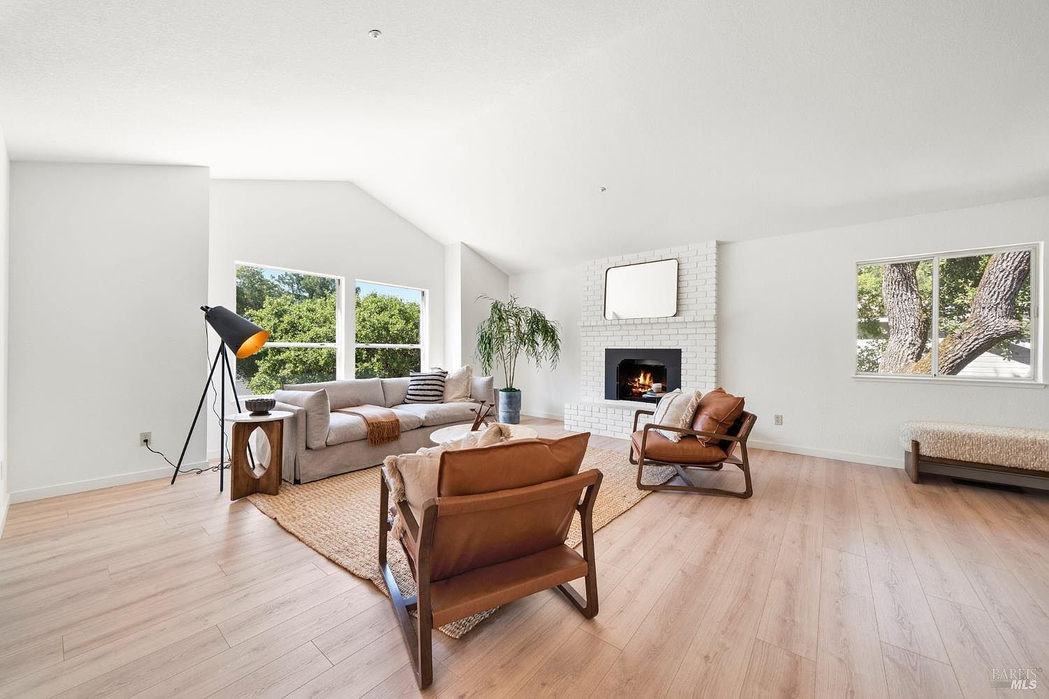 213 Deborah Ct Novato, CA 94949 - Thumbnail 4