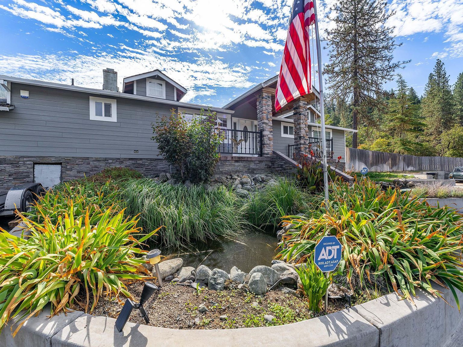 1491 Granite Hill Rd Grants Pass, OR 97526 - Thumbnail 4