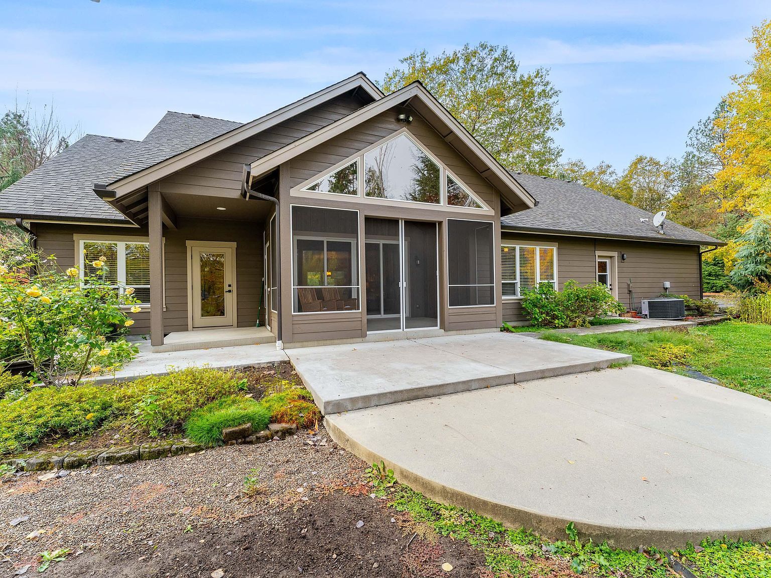 3070 Sand Creek Rd Grants Pass, OR 97527 - Thumbnail 4