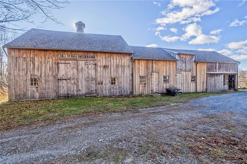 175 Huntinghouse Rd Glocester, RI 02857 - Thumbnail 4