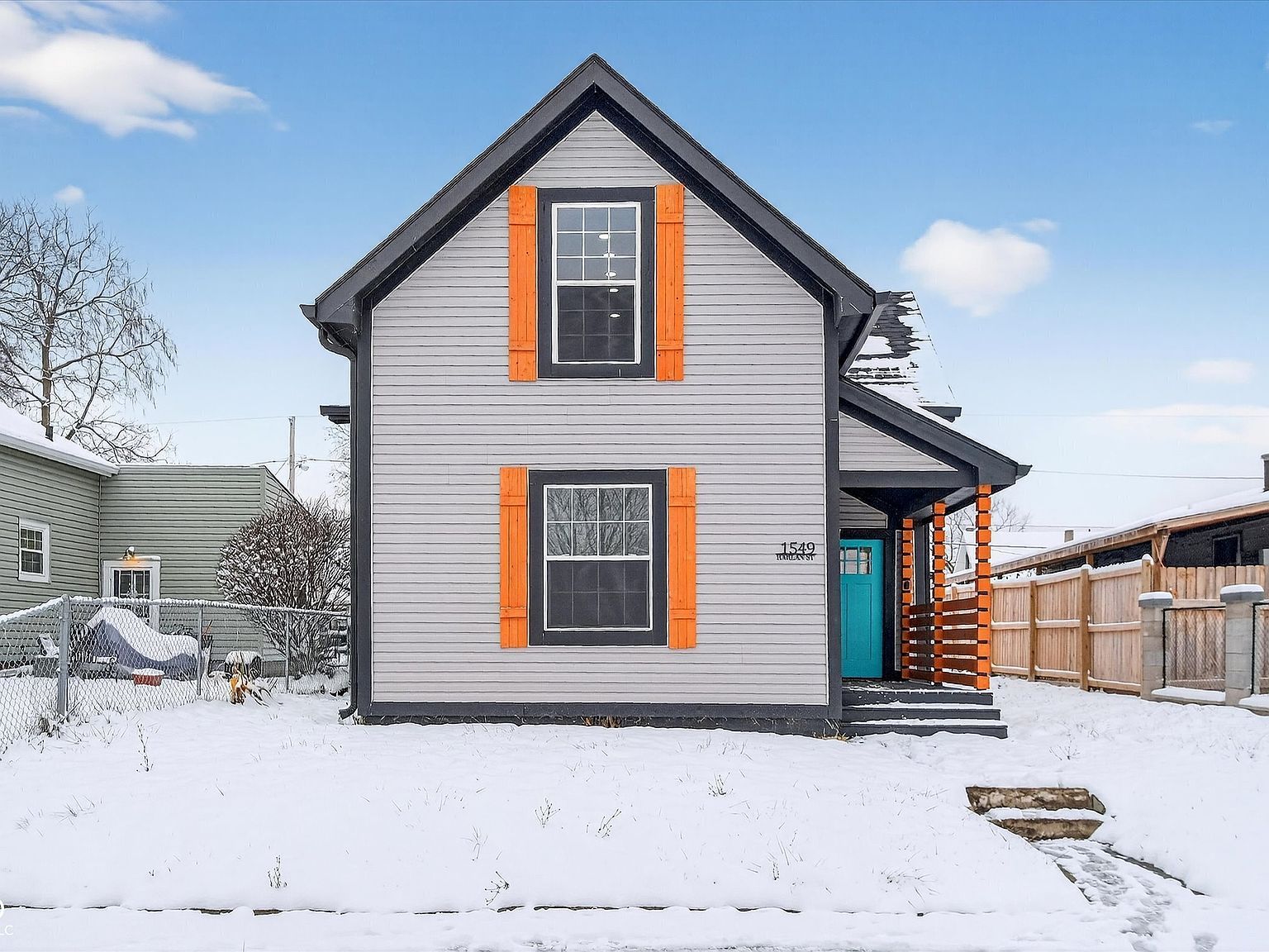 1549 Harlan St Indianapolis, IN 46203 - Thumbnail 4