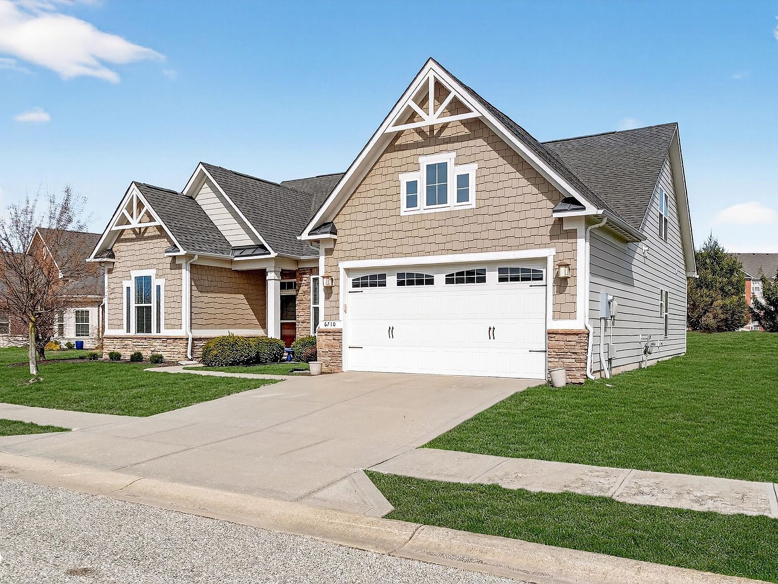 6710 Fox Club Ln Brownsburg, IN 46112 - Thumbnail 4