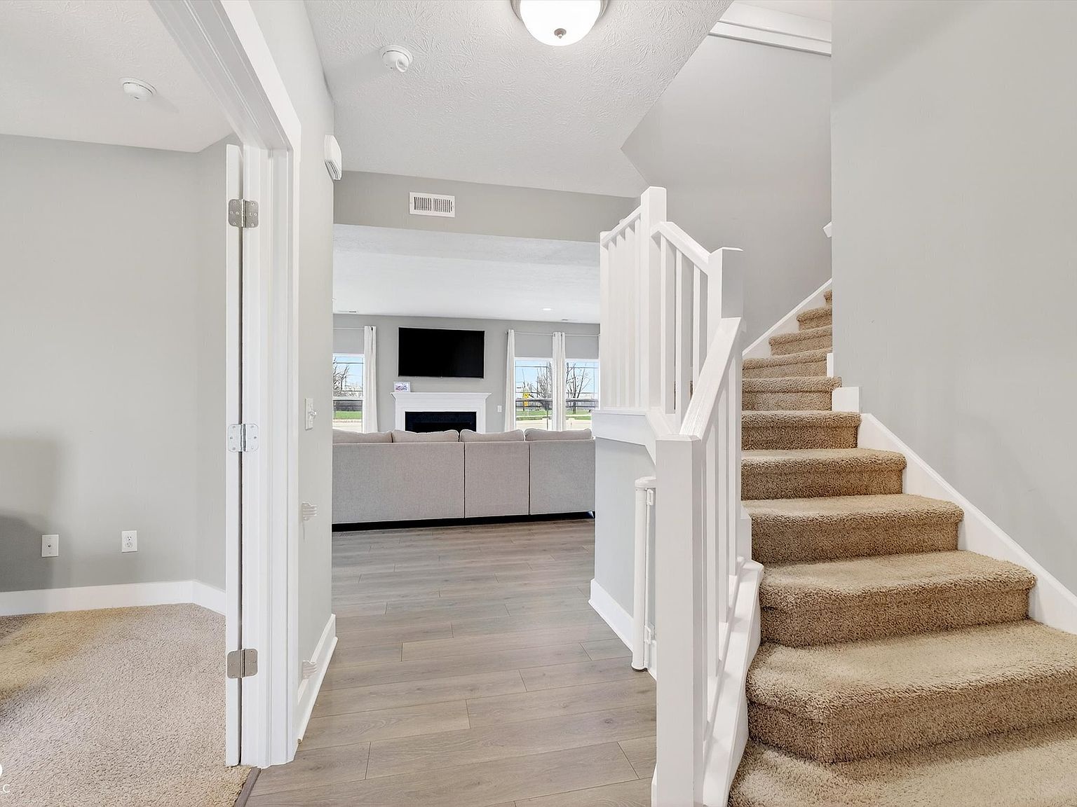 1900 Doncaster Dr Avon, IN 46123 - Thumbnail 4