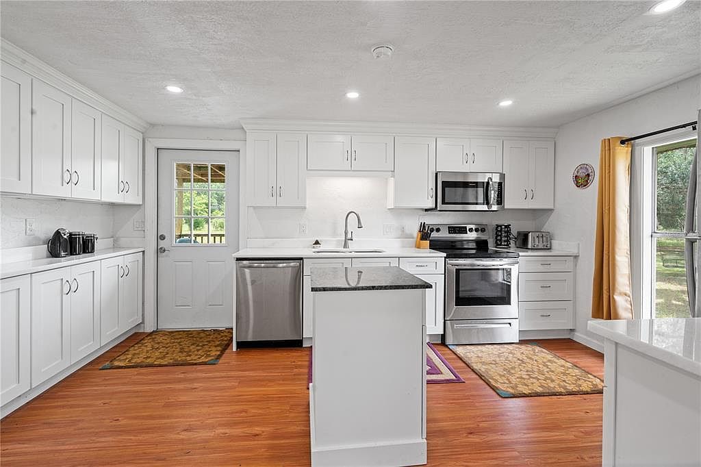 6850 SE 192nd Ct Morriston, FL 32668 - Thumbnail 4