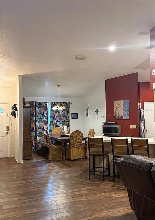 261 E Country Club Dr Williston, FL 32696 - Thumbnail 4