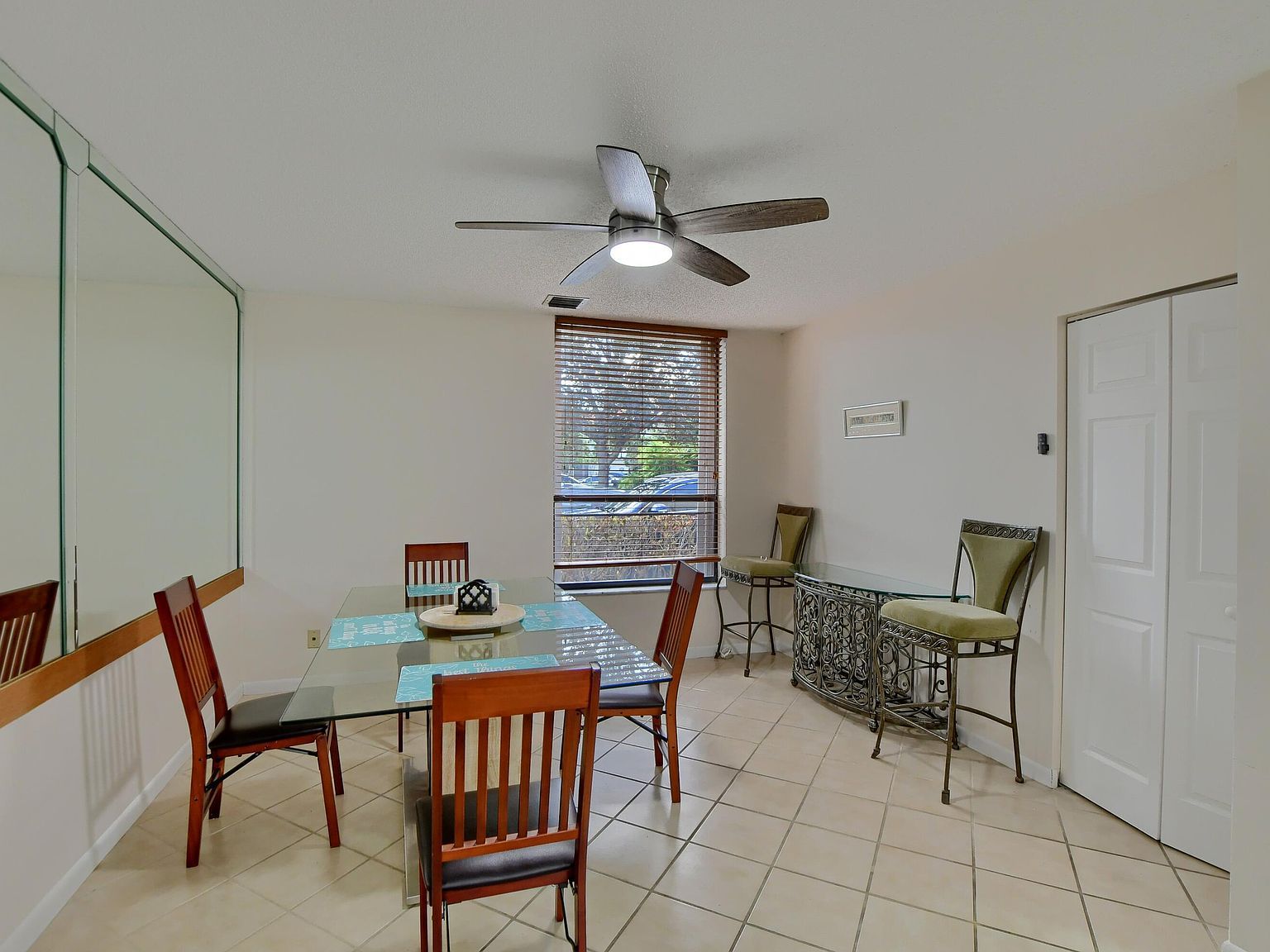 5748 Fox Hollow Dr APT D Boca Raton, FL 33486 - Thumbnail 4