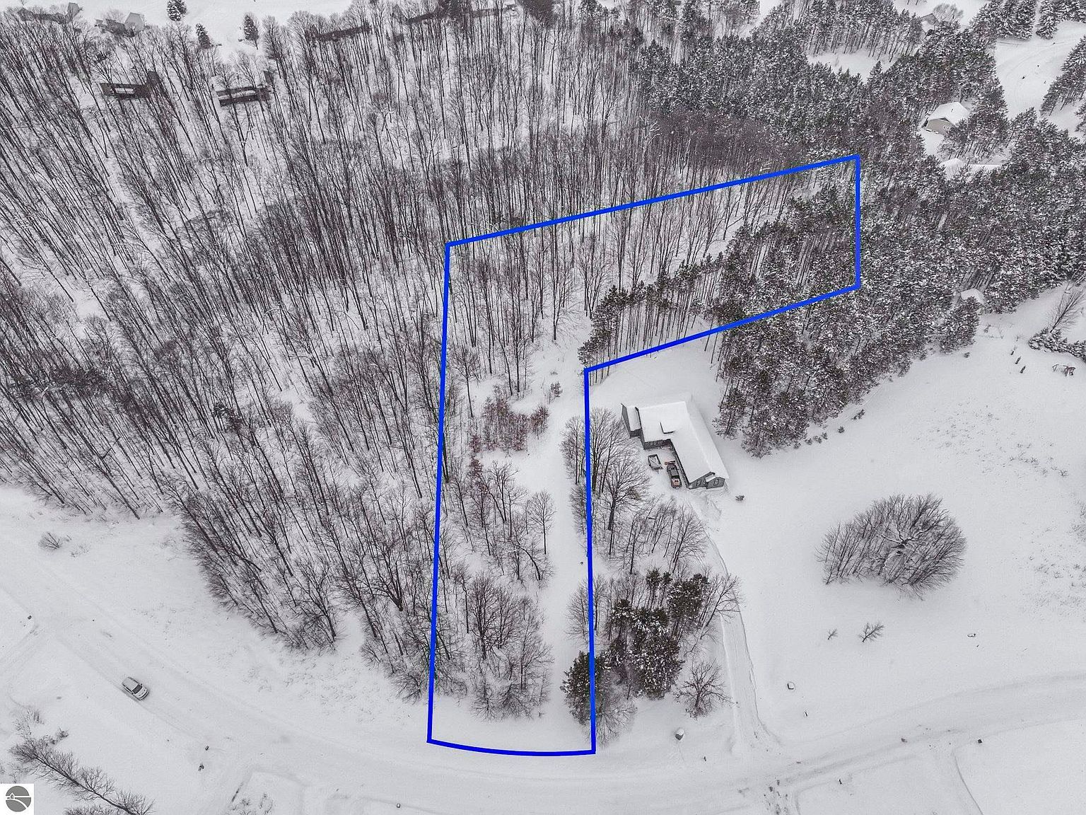 1208 S Ridge Ct Traverse City, MI 49696 - Thumbnail 4