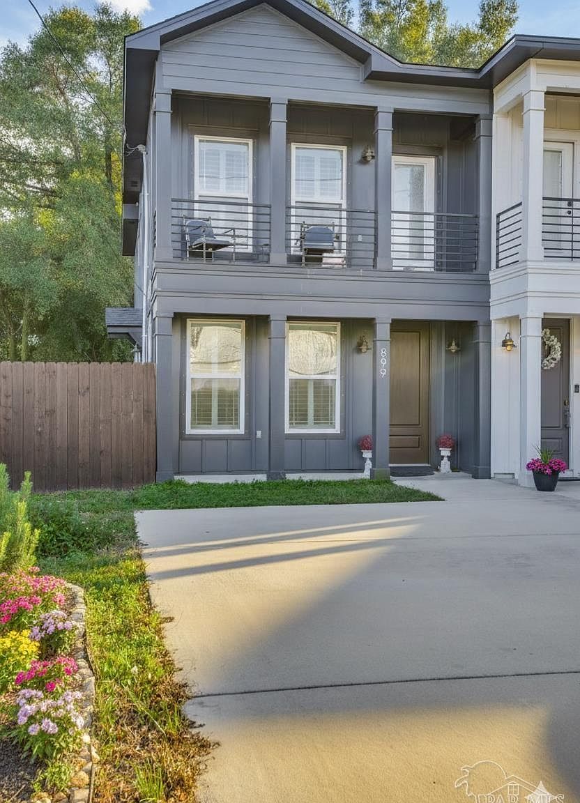 899 E Hatton St Pensacola, FL 32503 - Thumbnail 4