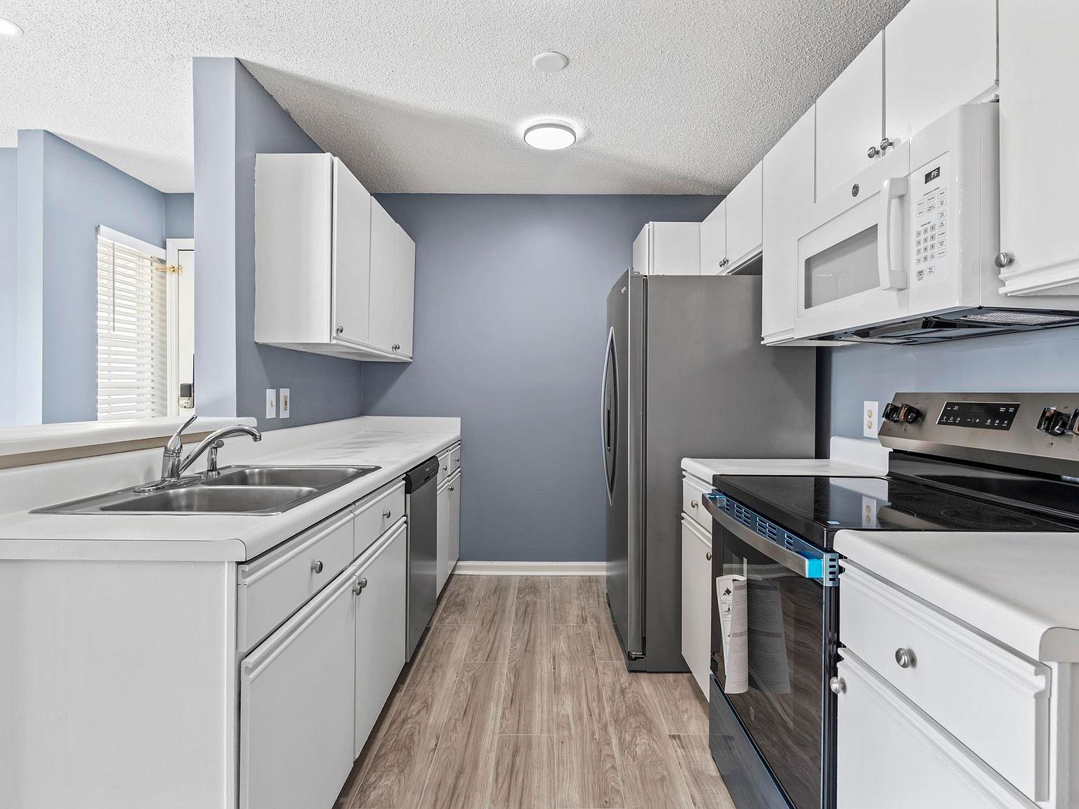 2258 Essex Dr APT G Myrtle Beach, SC 29575 - Thumbnail 4