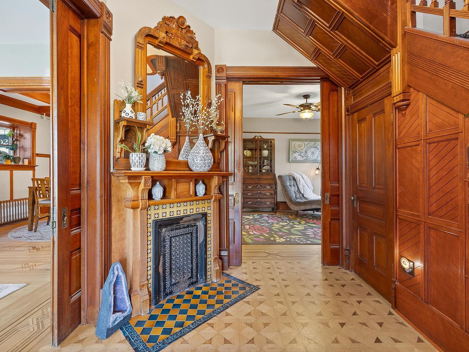 1021 Quincy St Rapid City, SD 57701 - Thumbnail 4