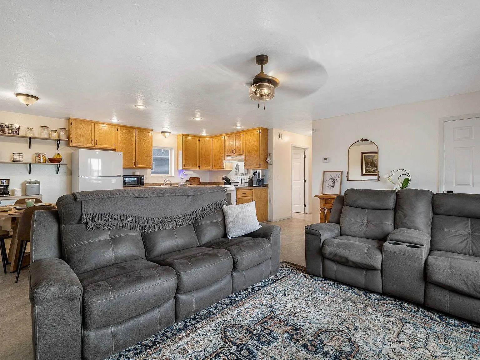 474 Stealth Ln Box Elder, SD 57719 - Thumbnail 4