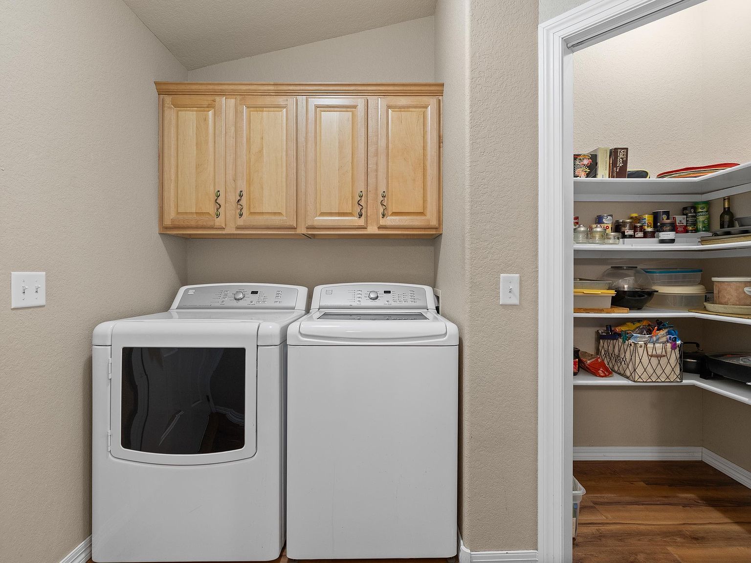 6516 Wellington Dr Rapid City, SD 57702 - Thumbnail 4