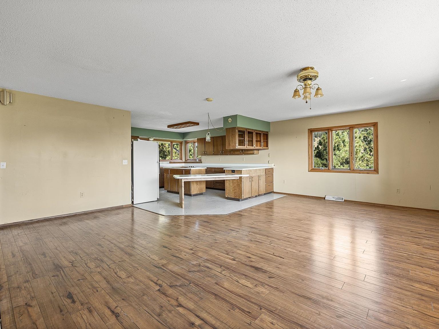 1327 Harmony Heights Ln Rapid City, SD 57701 - Thumbnail 4