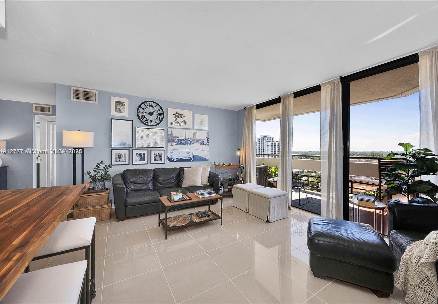 911 E Ponce De Leon Blvd APT 1503 Coral Gables, FL 33134 - Thumbnail 4