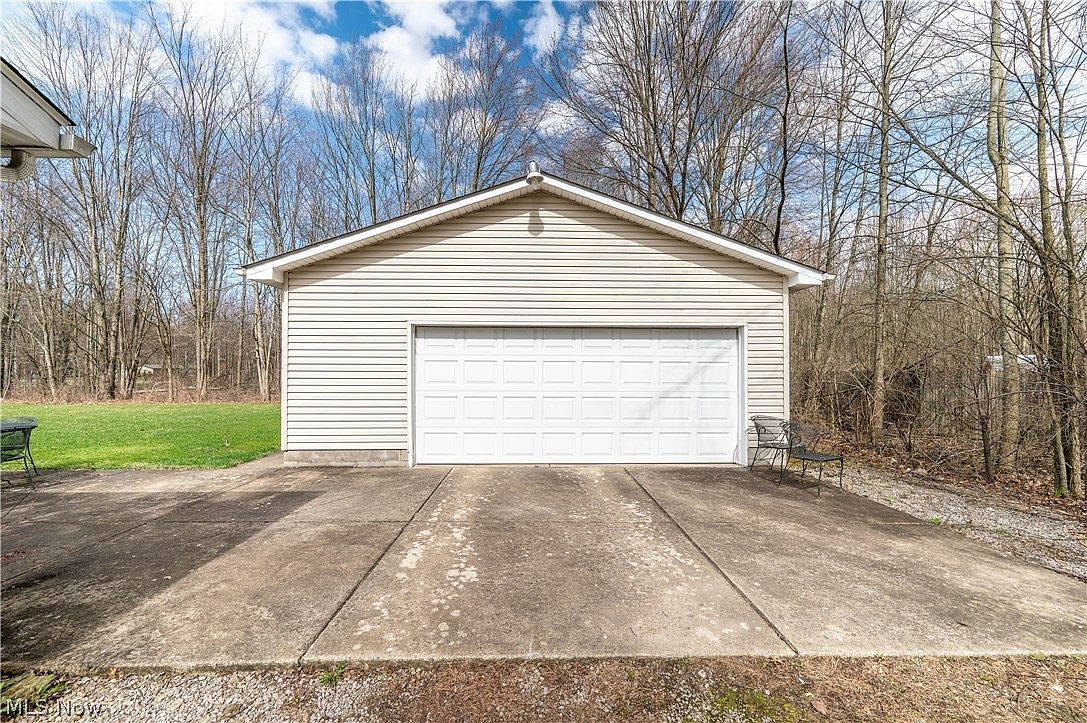 13500 Silica Rd North Jackson, OH 44451 - Thumbnail 4