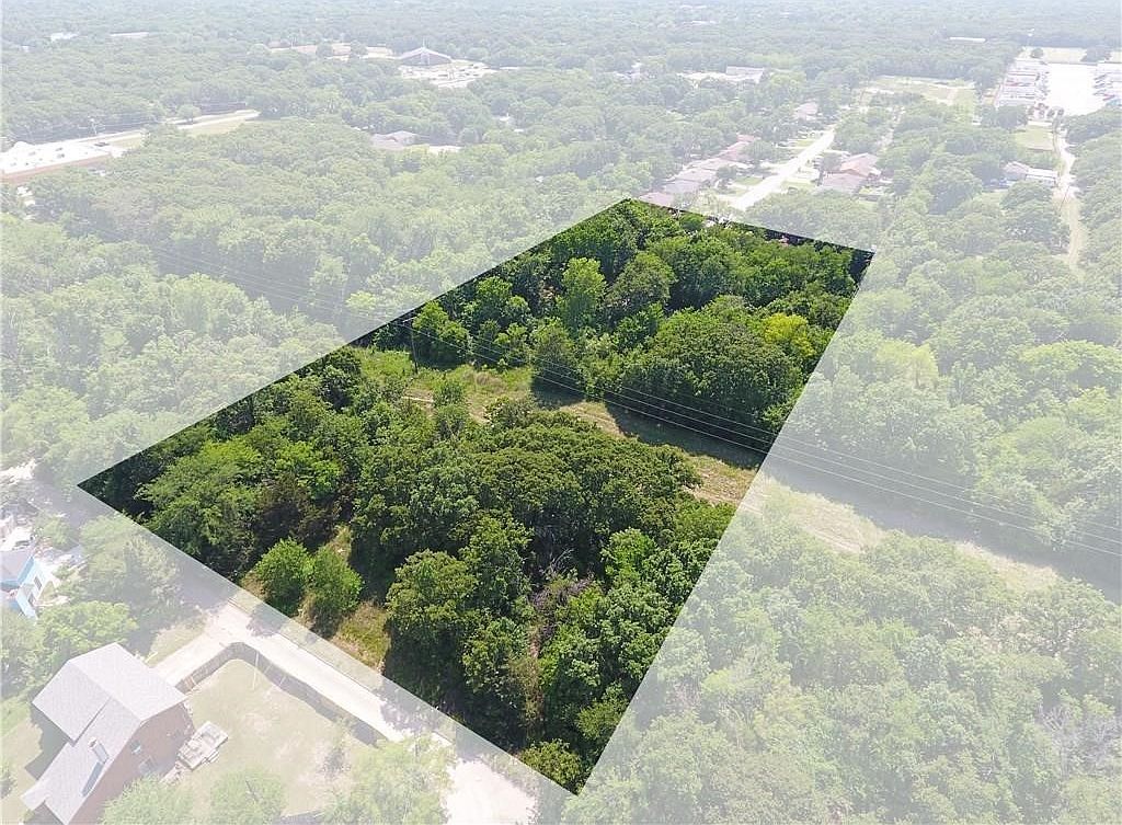 11517 Oak Tree Rd Balch Springs, TX 75180 - Thumbnail 4