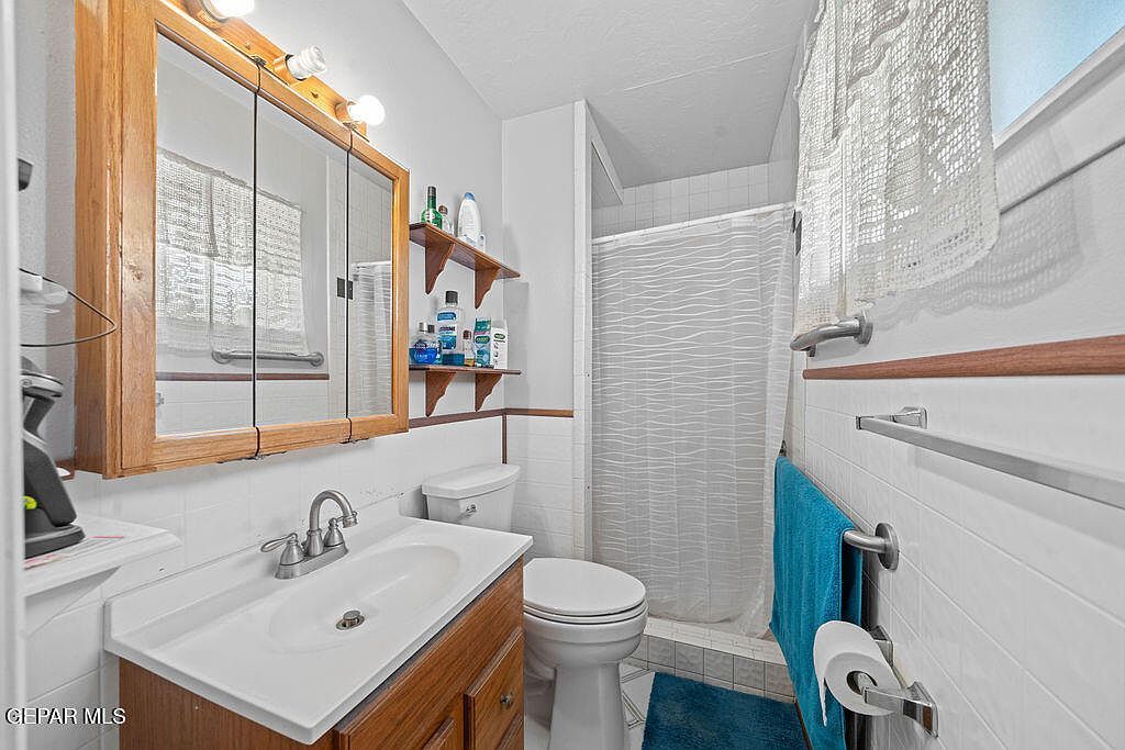 4749 Tumbleweed Ave El Paso, TX 79924 - Thumbnail 4