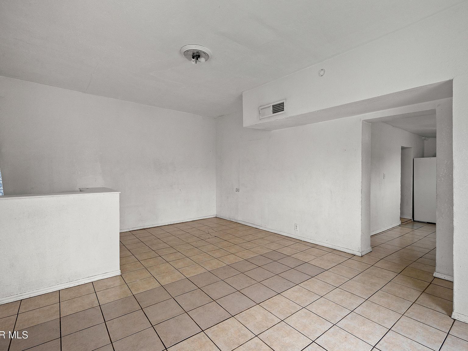 3315 E Missouri Ave El Paso, TX 79903 - Thumbnail 4