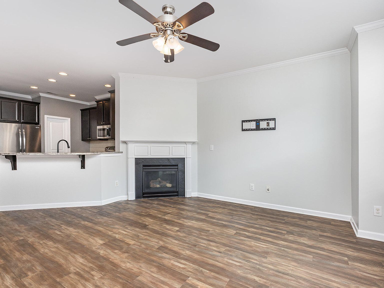 1329 Alemany St Morrisville, NC 27560 - Thumbnail 4