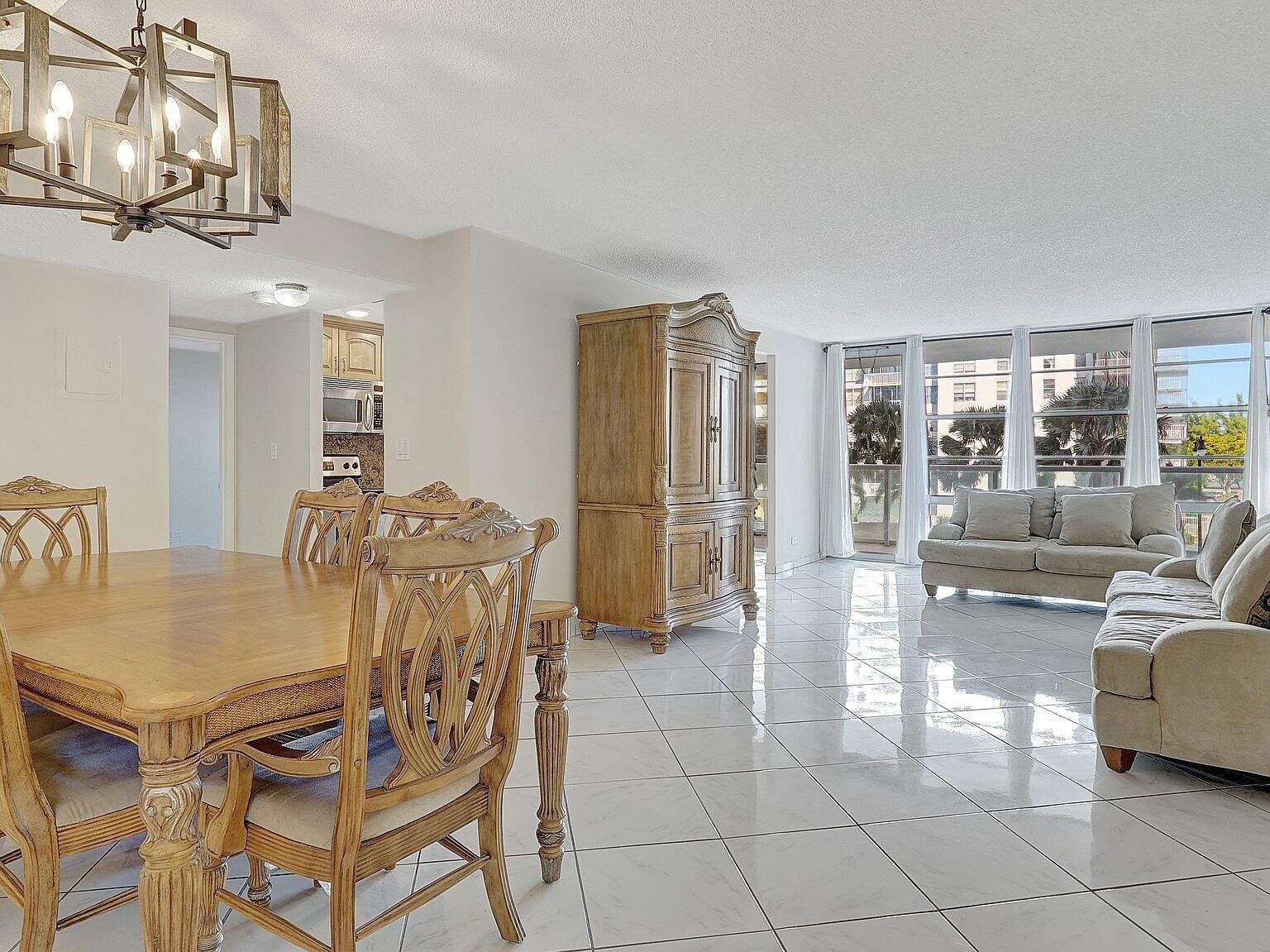 230 174th St APT 308 Sunny Isles Beach, FL 33160 - Thumbnail 4