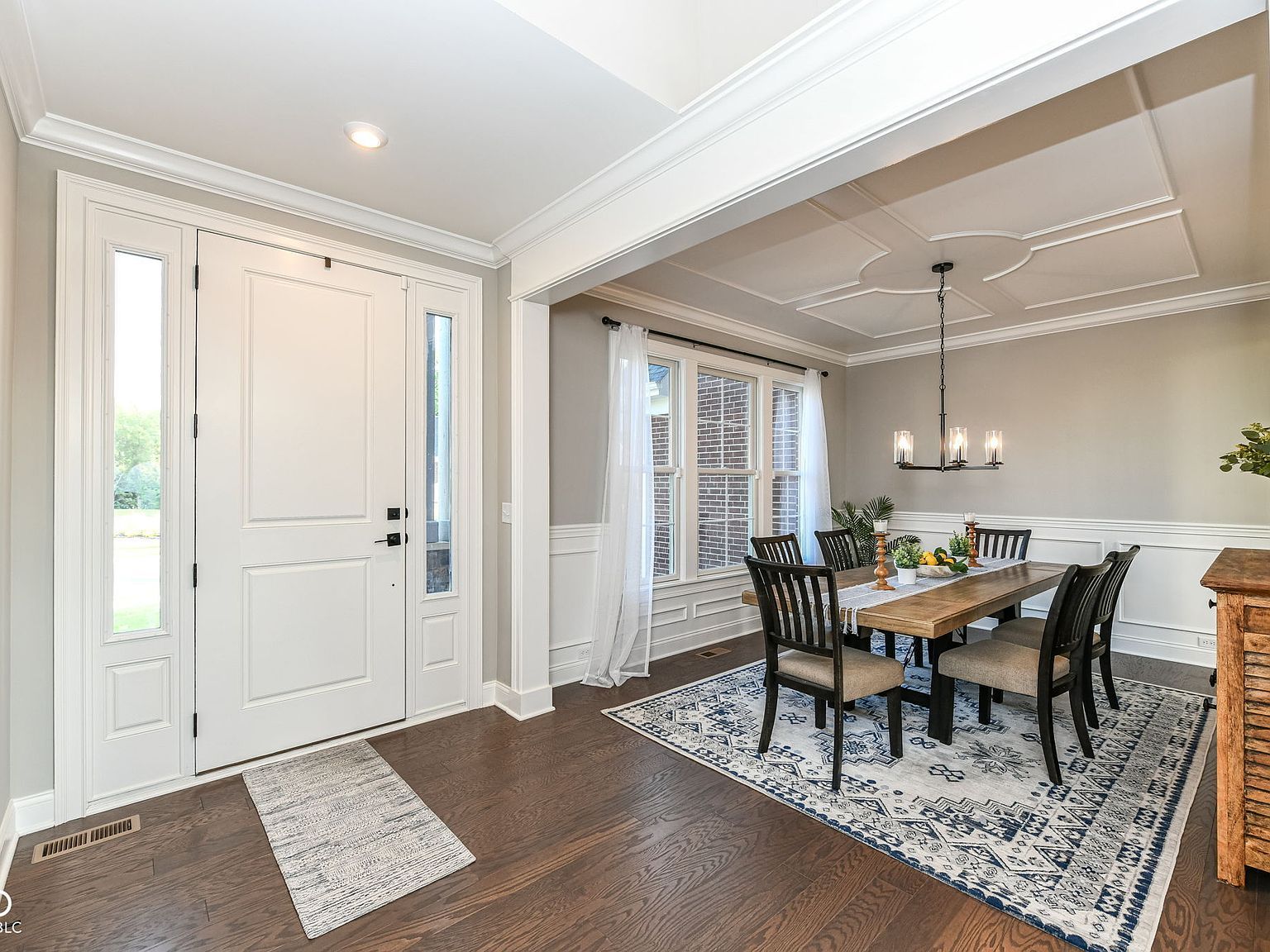 11991 Shady Knoll Dr Fishers, IN 46037 - Thumbnail 4