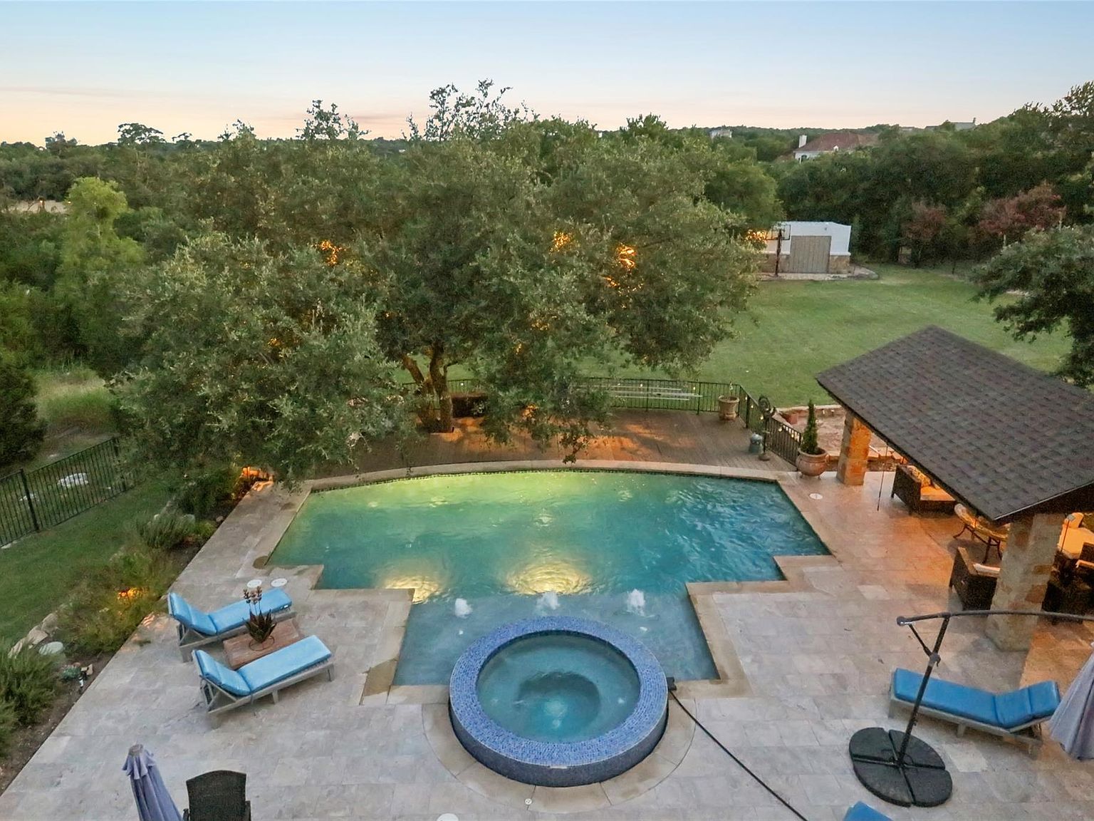 122 Silverstone Dr Georgetown, TX 78633 - Thumbnail 4