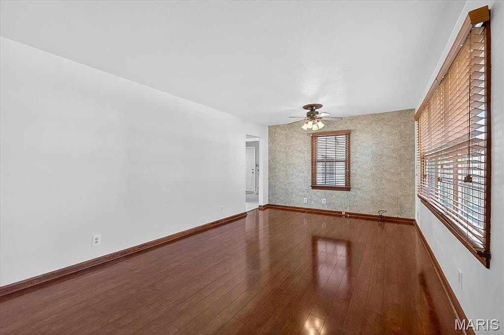 1918 E C St Belleville, IL 62221 - Thumbnail 4