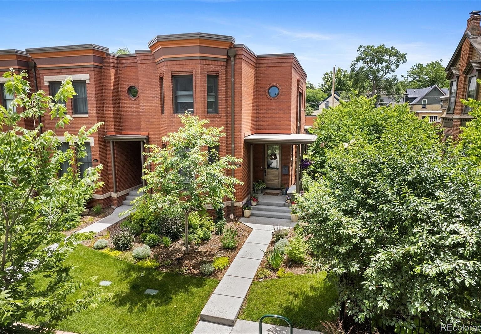 2880 Curtis St Denver, CO 80205 - Thumbnail 4