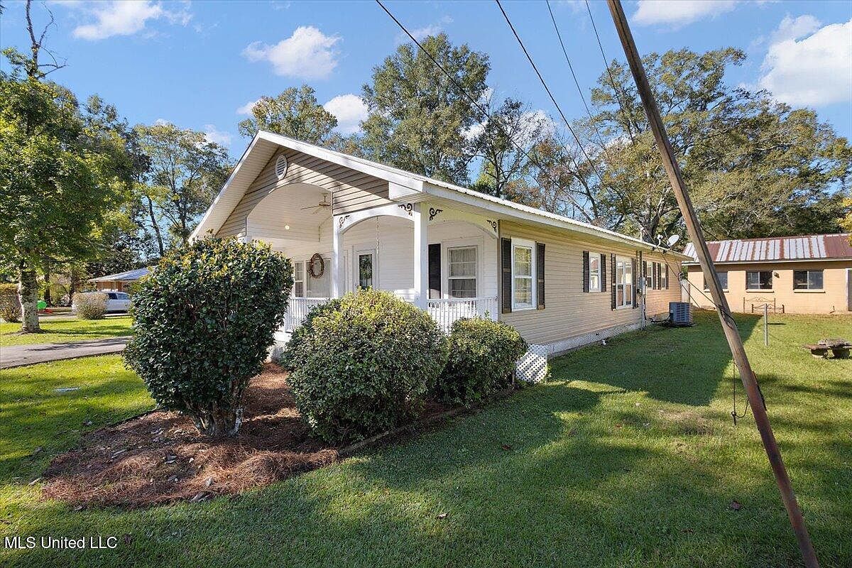 614 Ball Ave Tylertown, MS 39667 - Thumbnail 4