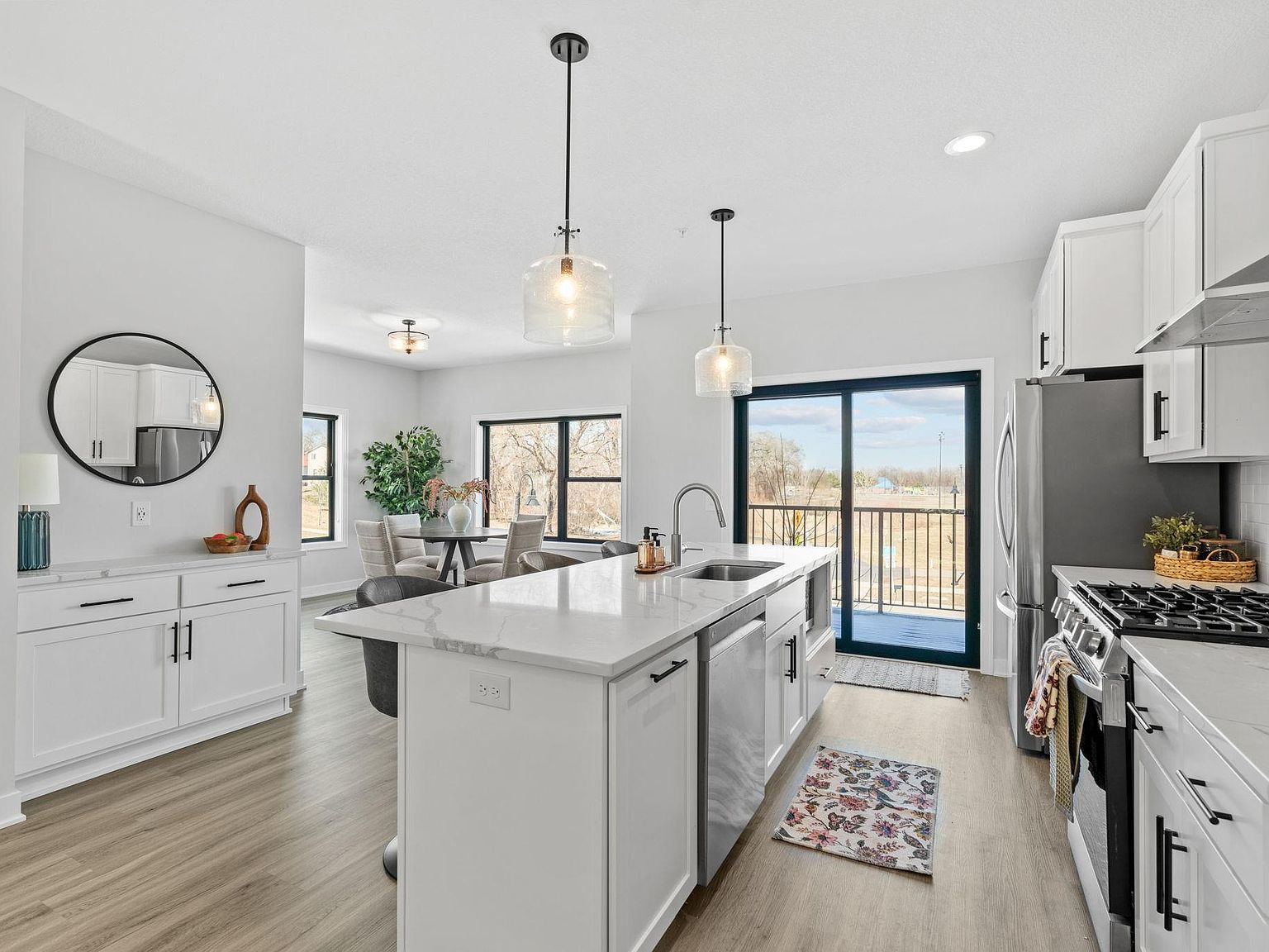 6301 16th Ave S Richfield, MN 55423 - Thumbnail 4