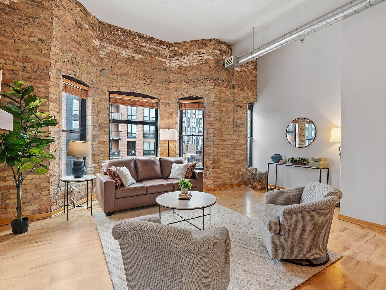 523 S 9th St APT 6 Minneapolis, MN 55404 - Thumbnail 4